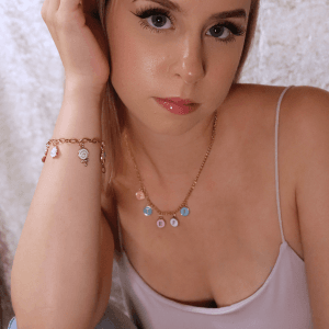 Rózsaszín-türkizkék cuki karkötő