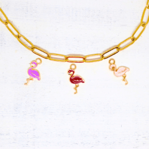 Flamingó zománcos charmok