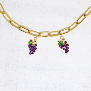 Szőlő zománcos charm