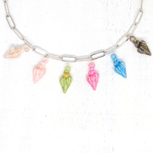 Tengeri csiga 3d-s áttetsző zománcos charm