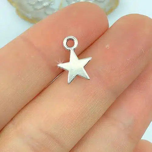 Csillag sima ezüstszínű charm