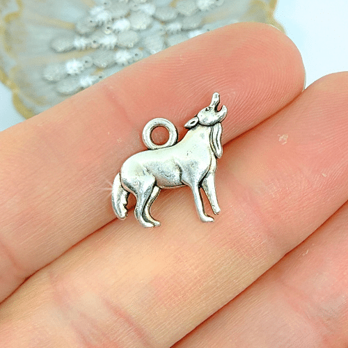 Charm nyaklánc/karkötő - Charmshop Budapest - farkas charm