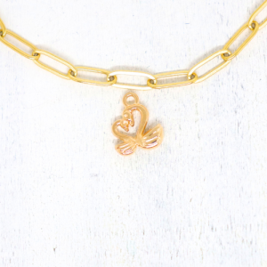 Hattyúpár aranyszínű charm