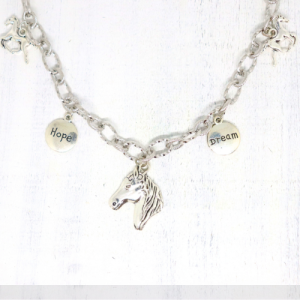 Lovas charm nyaklánc összeállítás