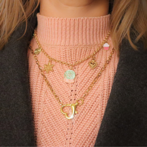 Aranyszínű charm nyaklánc szív kapoccsal