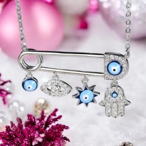 Gémkapocs alakú ezüstszínű Evil Eye és Hamsa Hand charm nyaklánc