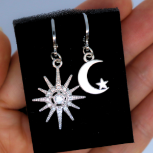 Charm fülbevaló pár éjjel-nappali tündökléshez