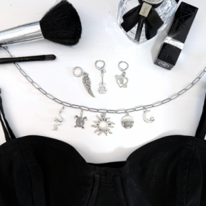 Nap központú spirituális ezüstszínű charm nyaklánc